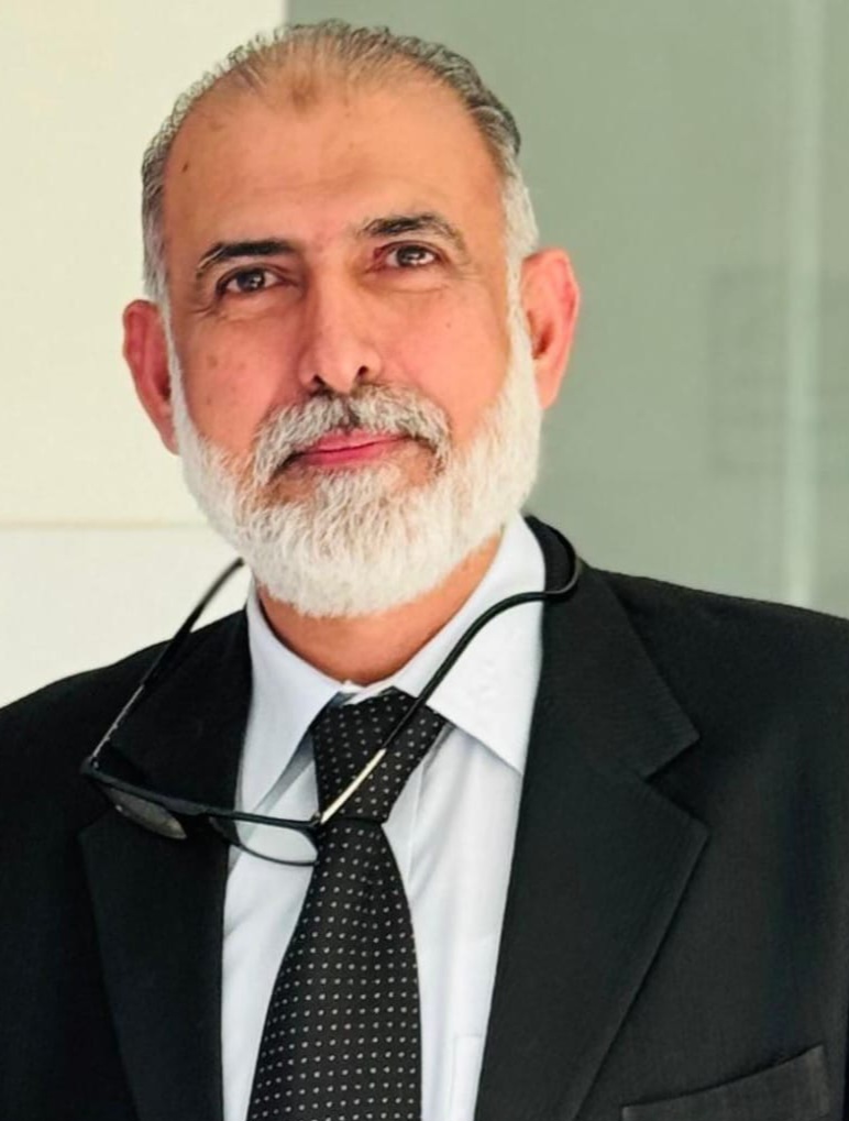 Prof. Dr. Malik Saeed Awan, general and laparoscopic surgeon at MD Health Center Lahore